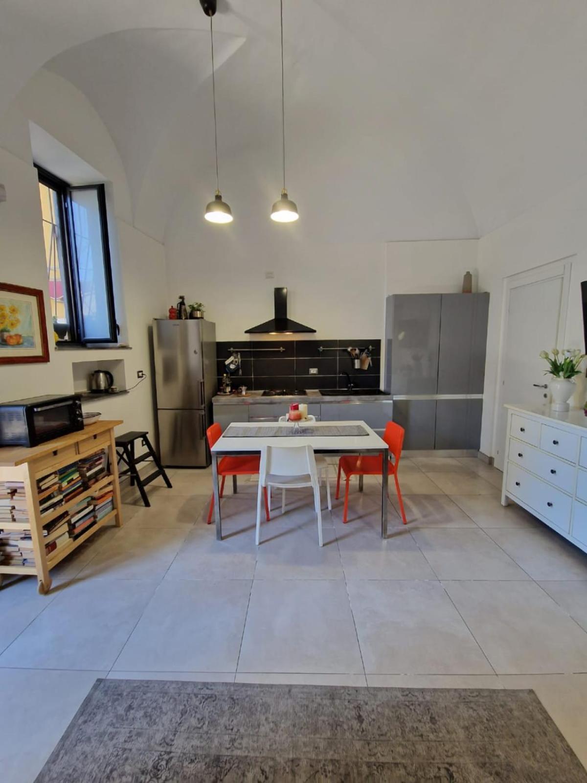 Elvira Home CTA Exteriör bild